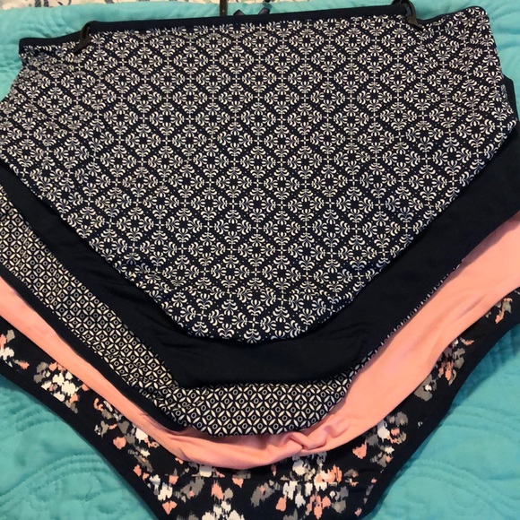 NWT Delta Burke FIVE Pack plus size panties - Picture 4 of 5